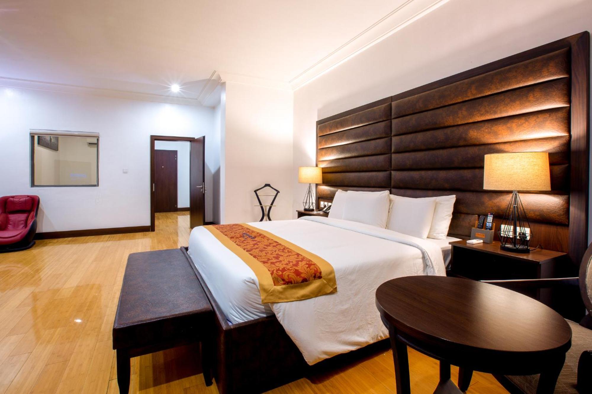 Johnwood Hotel By Bolton Abuja Dış mekan fotoğraf