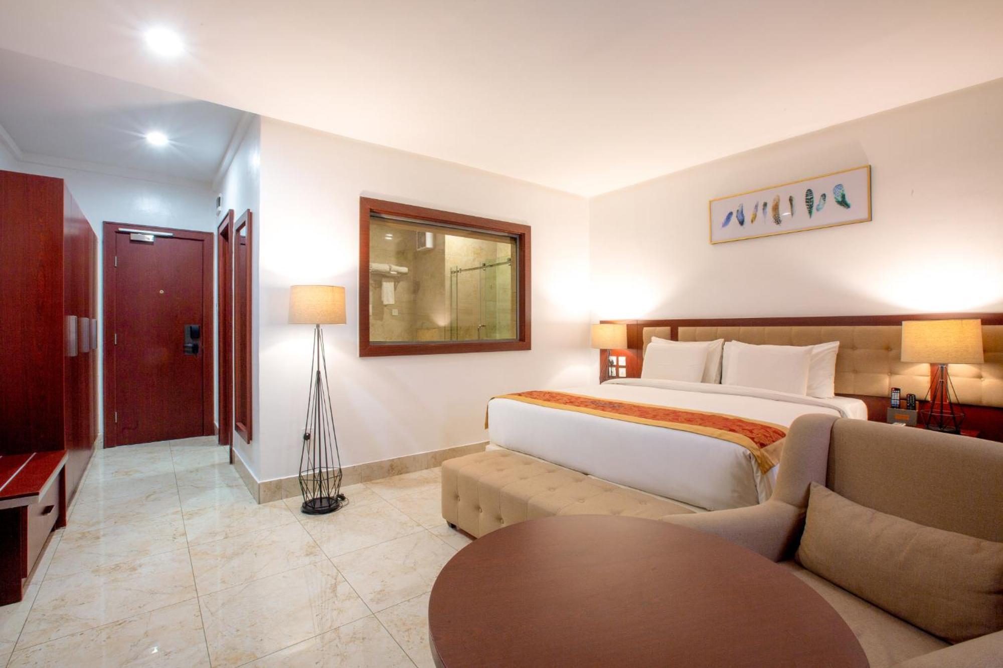 Johnwood Hotel By Bolton Abuja Dış mekan fotoğraf