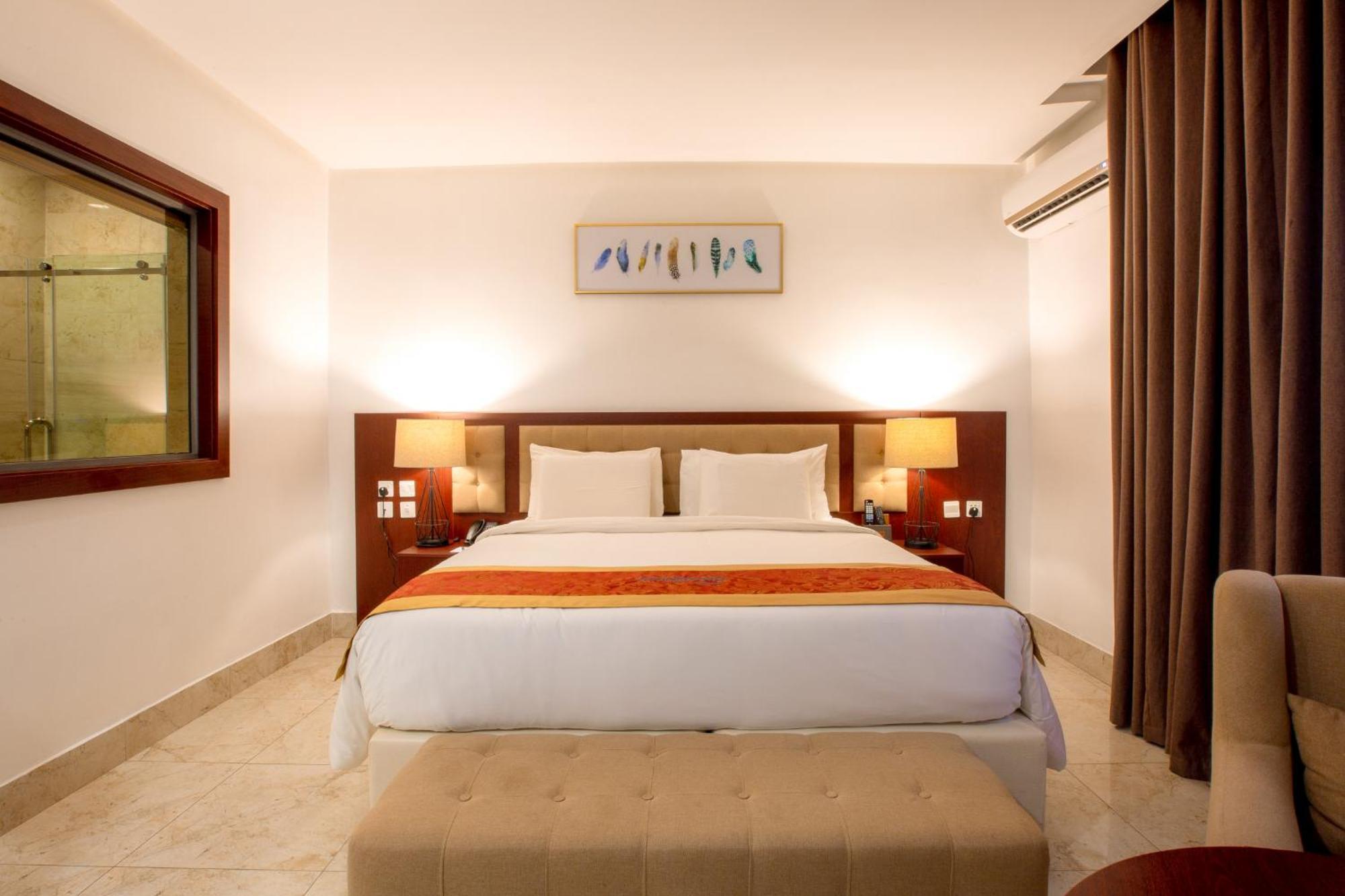 Johnwood Hotel By Bolton Abuja Dış mekan fotoğraf