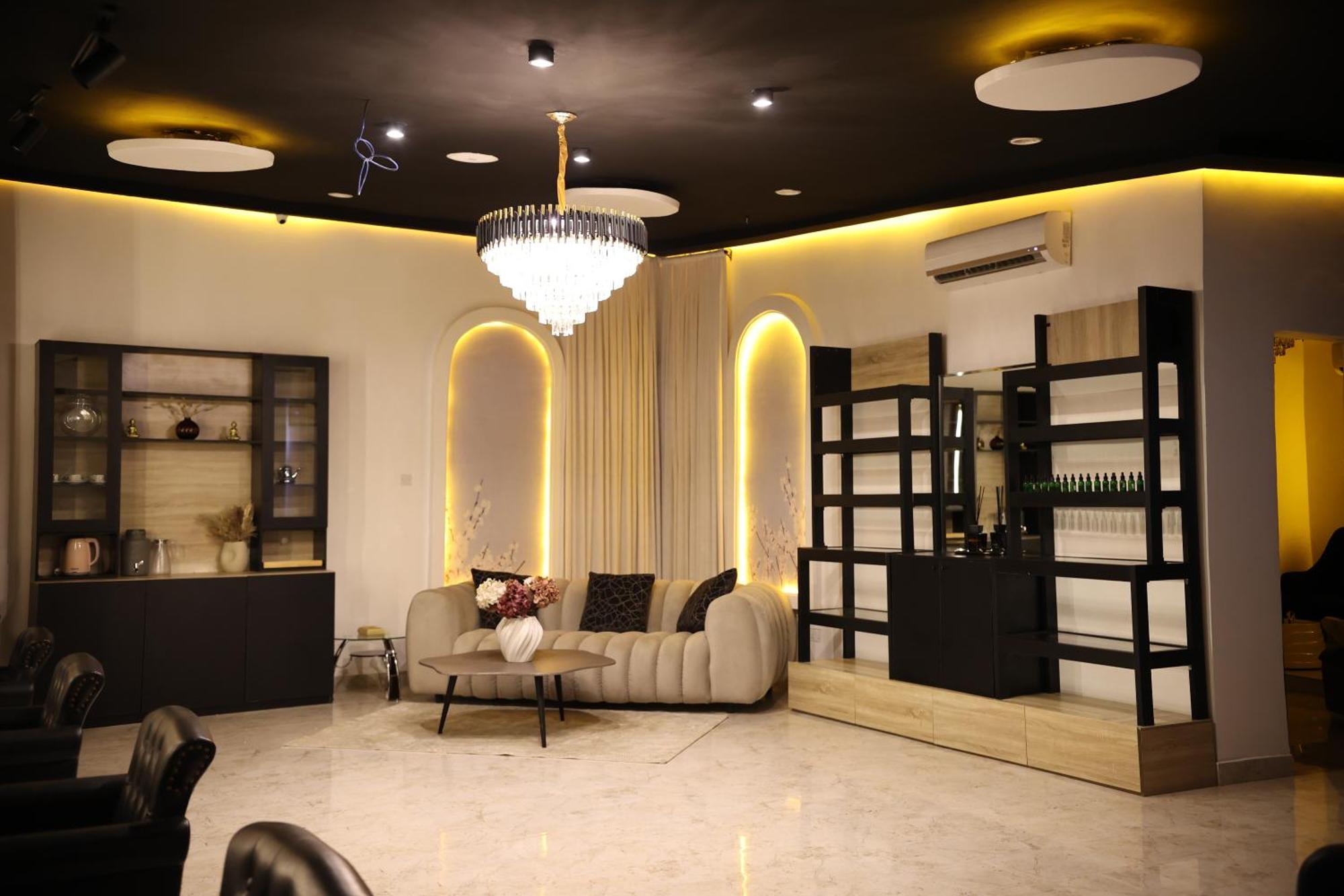 Johnwood Hotel By Bolton Abuja Dış mekan fotoğraf
